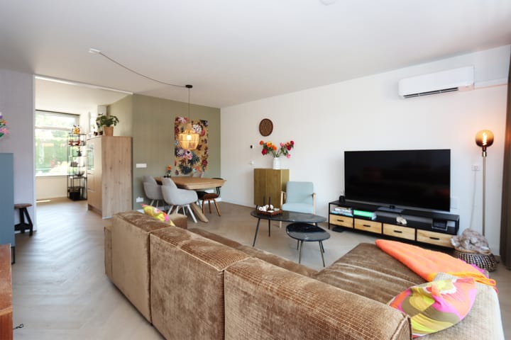 Foto 15 van Bachstraat 31