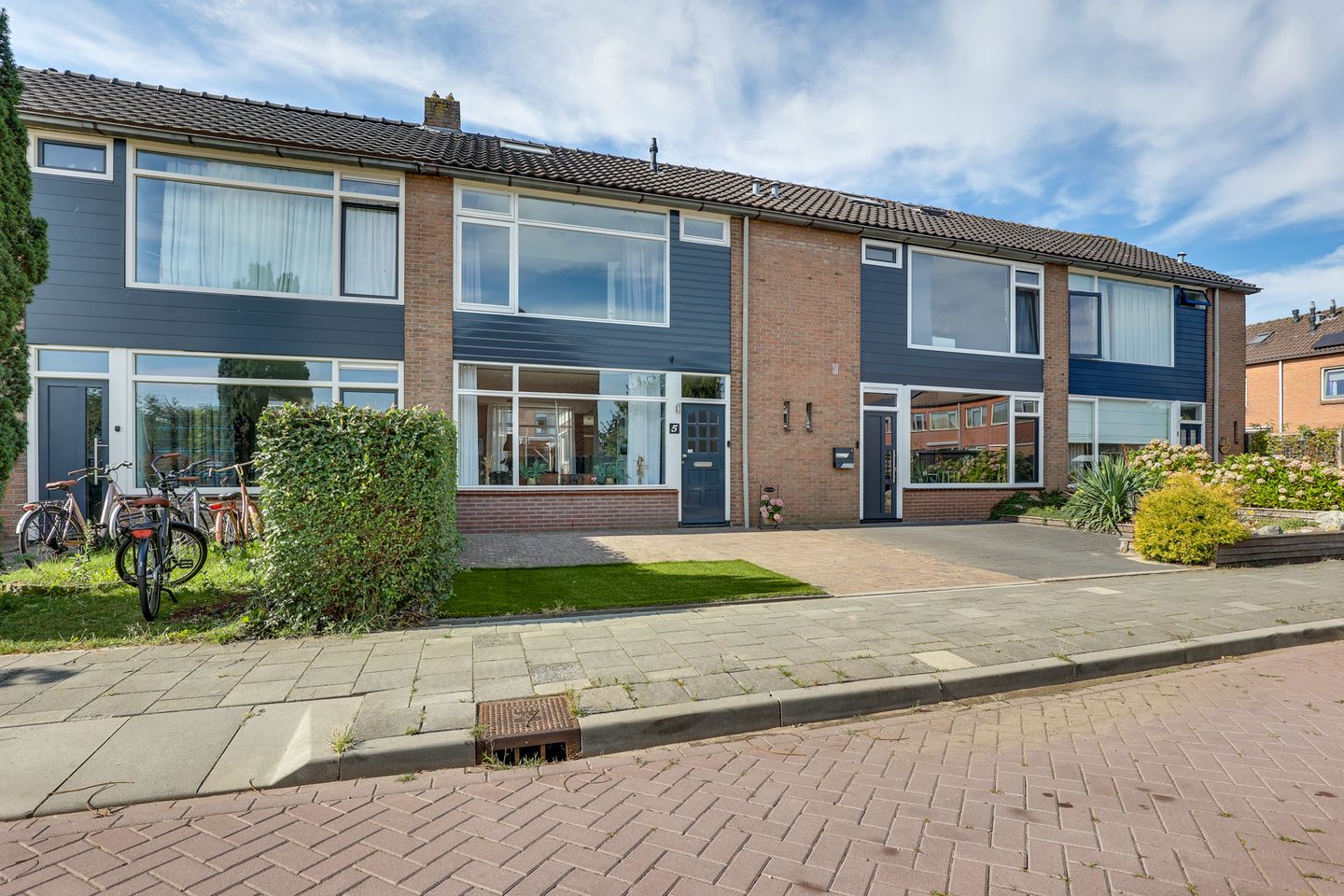 Photo 10 of Teding van Berkhoutstraat 5