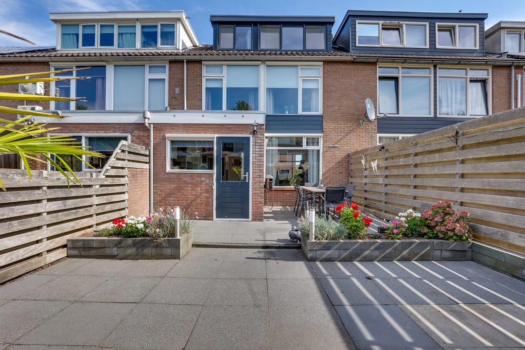 Photo 26 of Teding van Berkhoutstraat 5