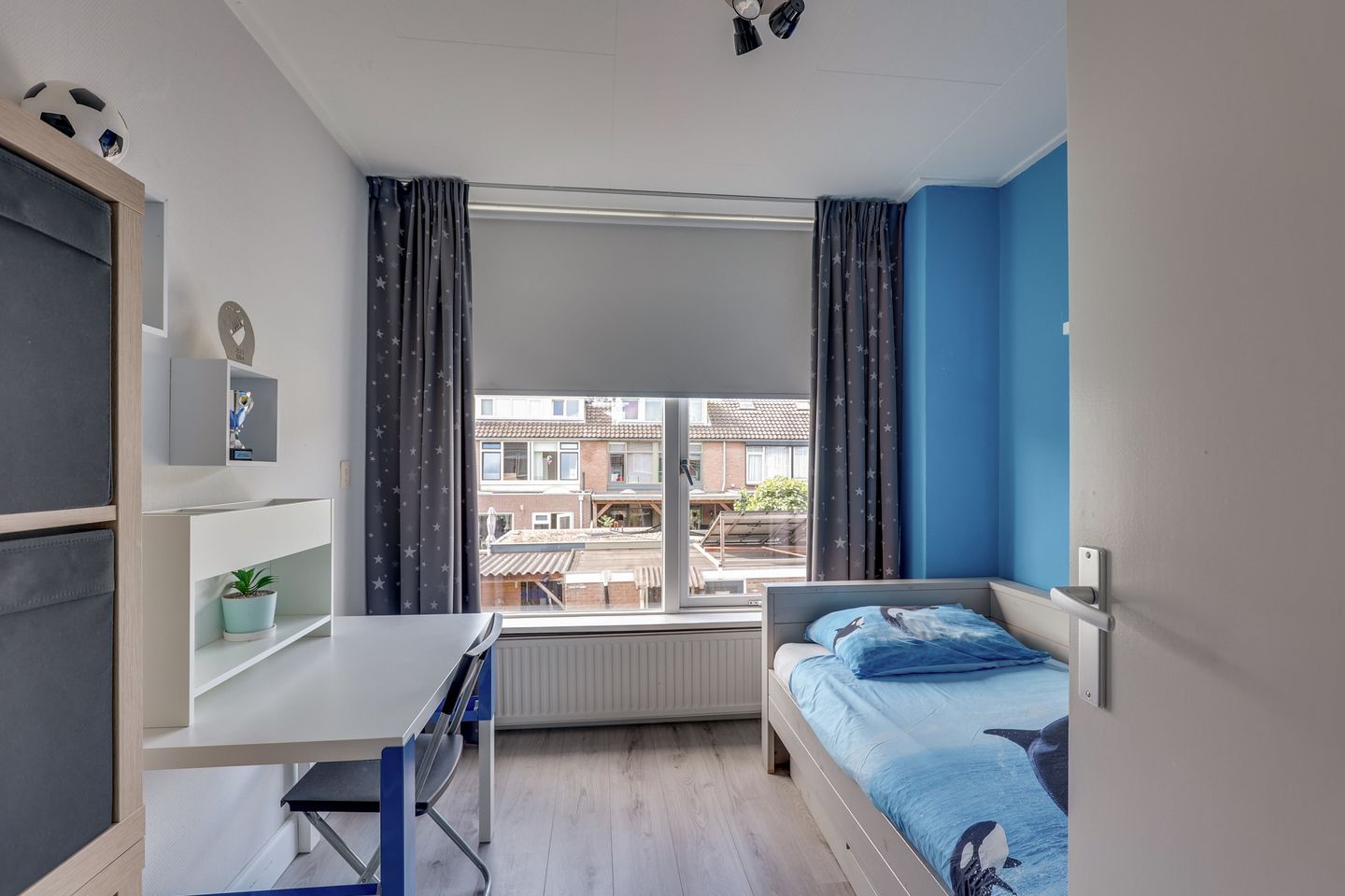 Photo 35 of Teding van Berkhoutstraat 5