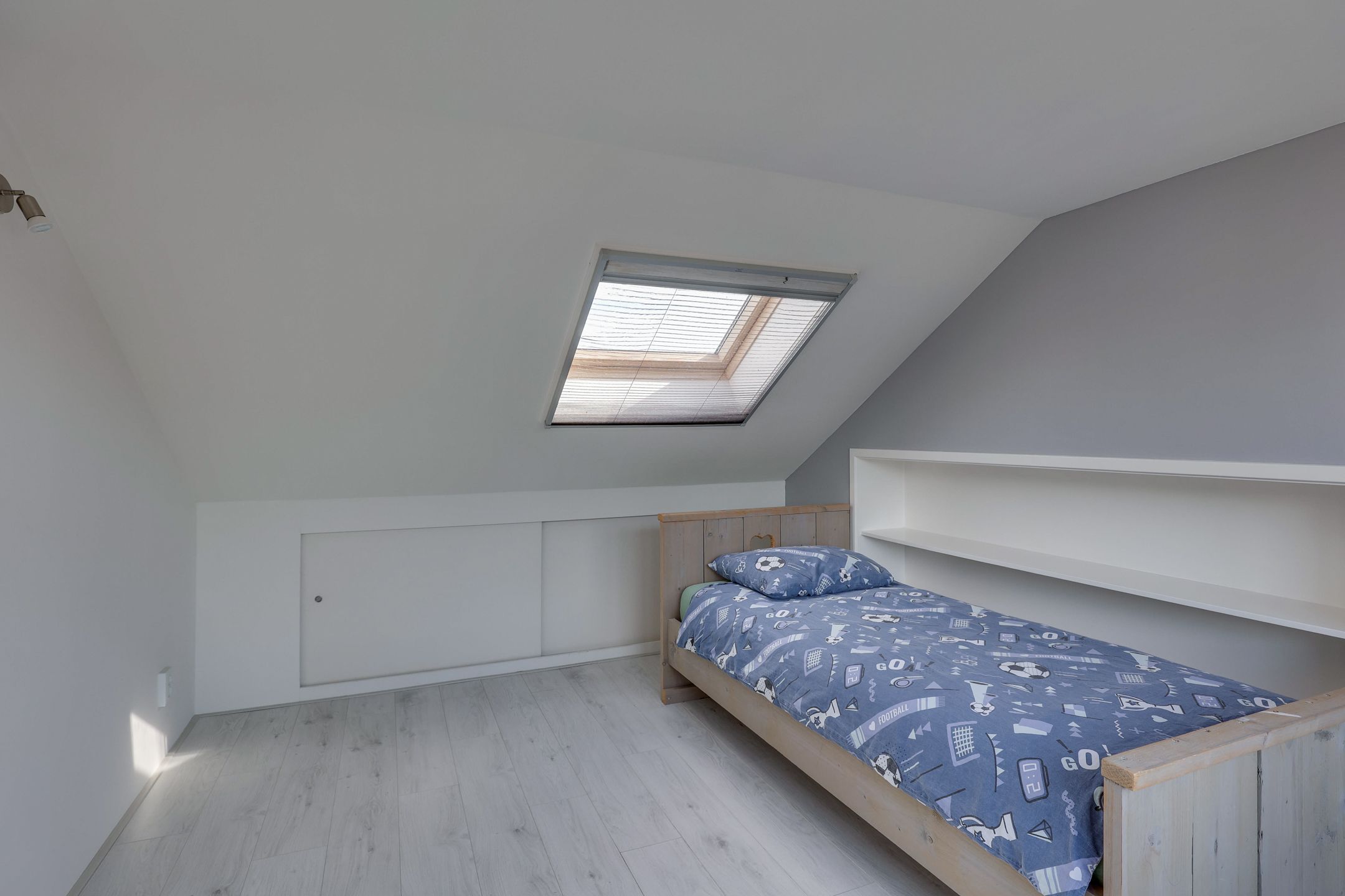 Photo 42 of Teding van Berkhoutstraat 5