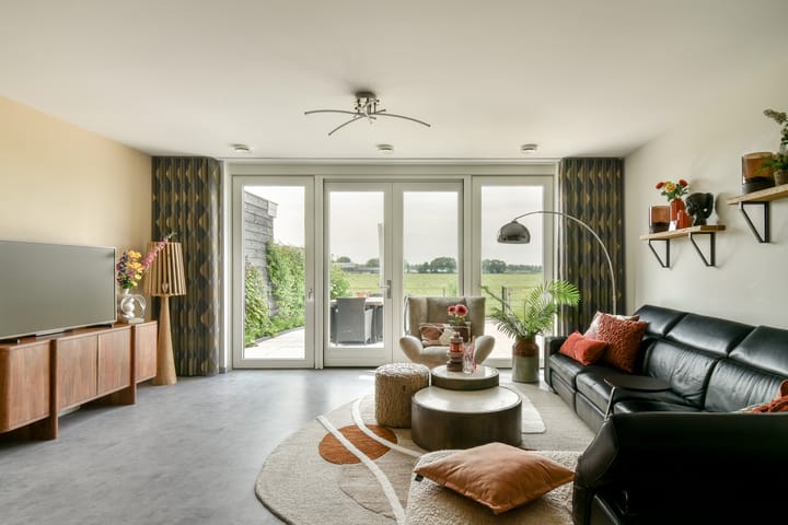 Foto 2 van Bijenkorf 5