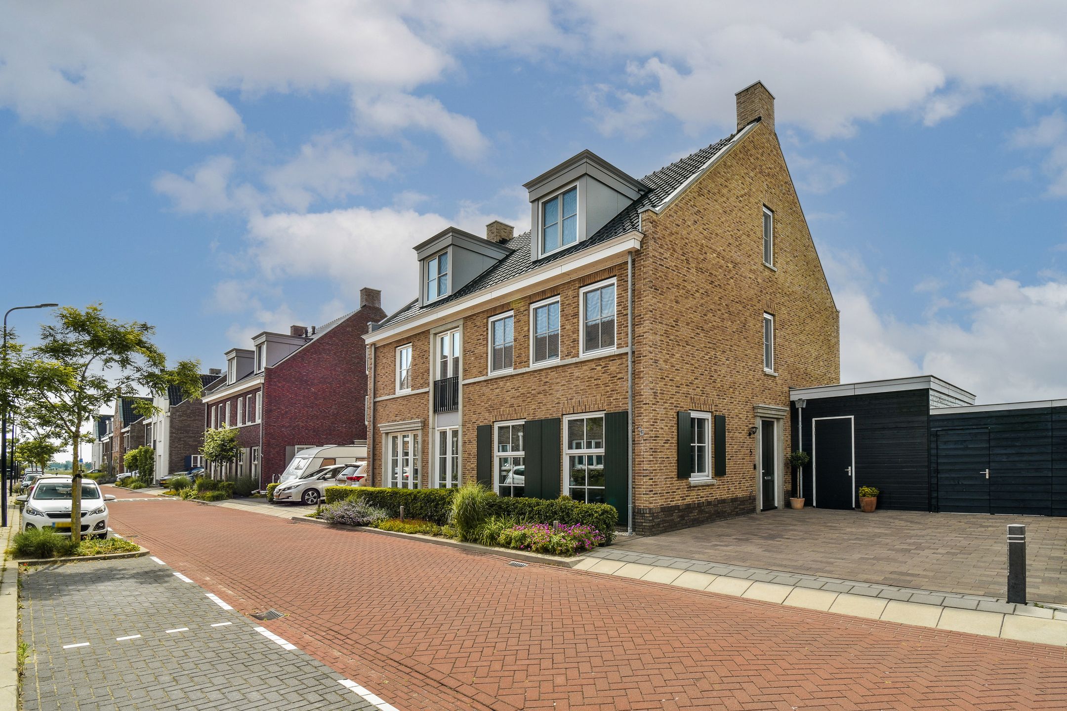 Foto 6 van Bijenkorf 5