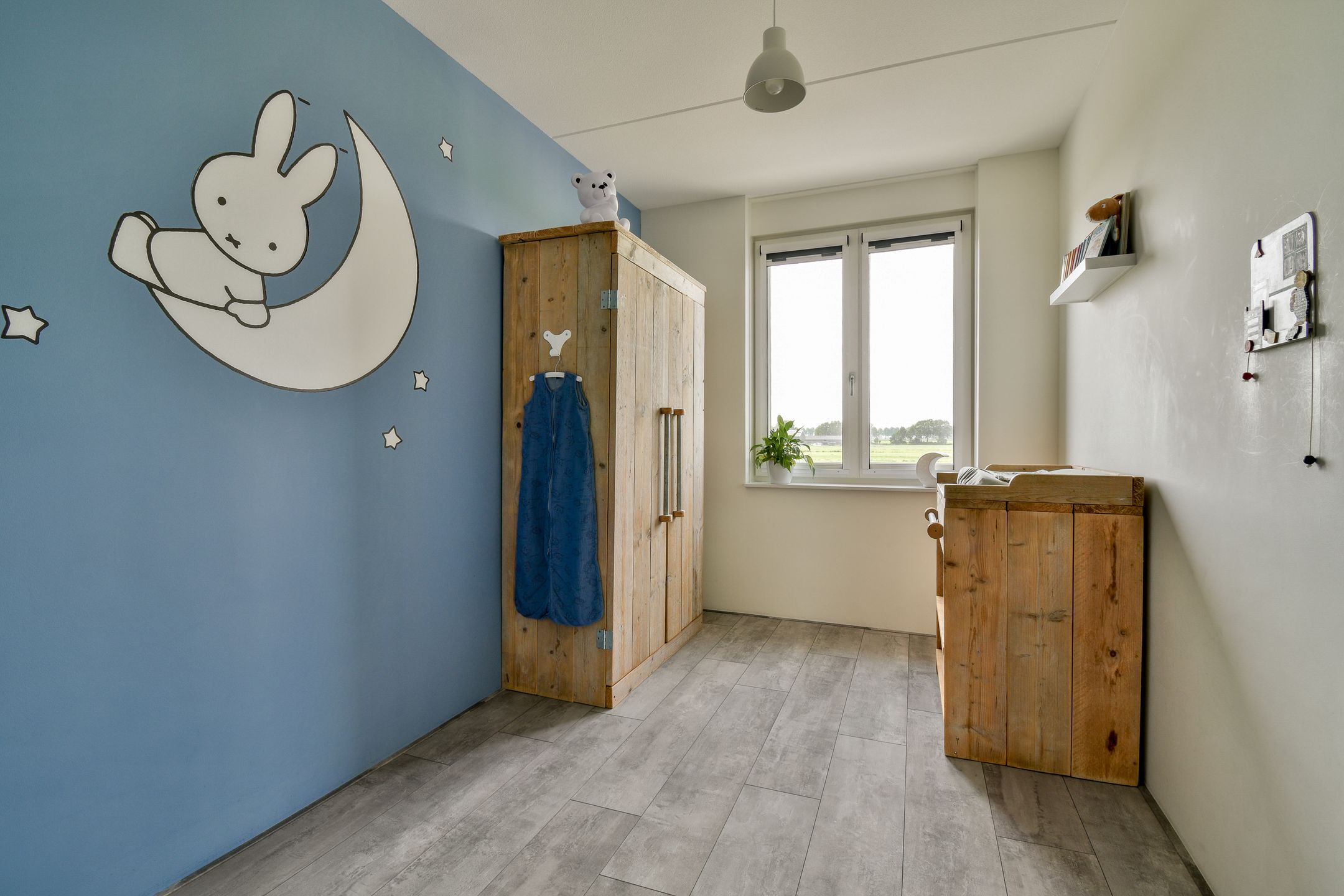 Foto 27 van Bijenkorf 5