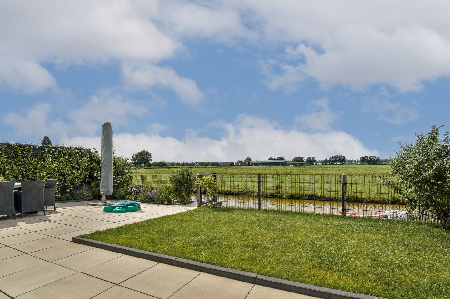 Foto 44 van Bijenkorf 5