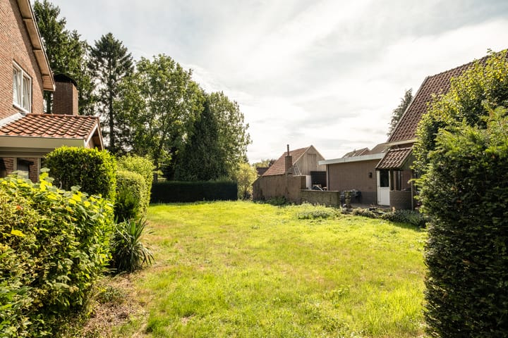 Foto 2 van Pastoor van Laakstraat 11