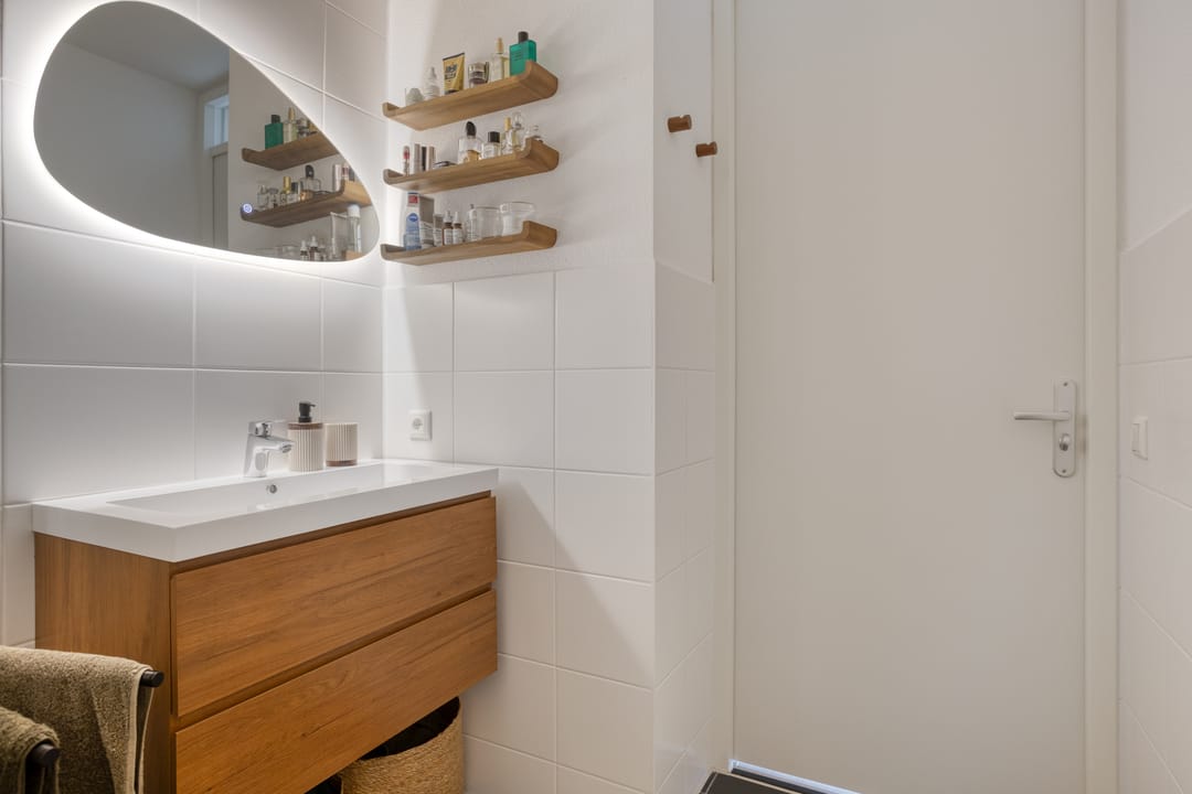 Photo 13 of Atelierstraat 276