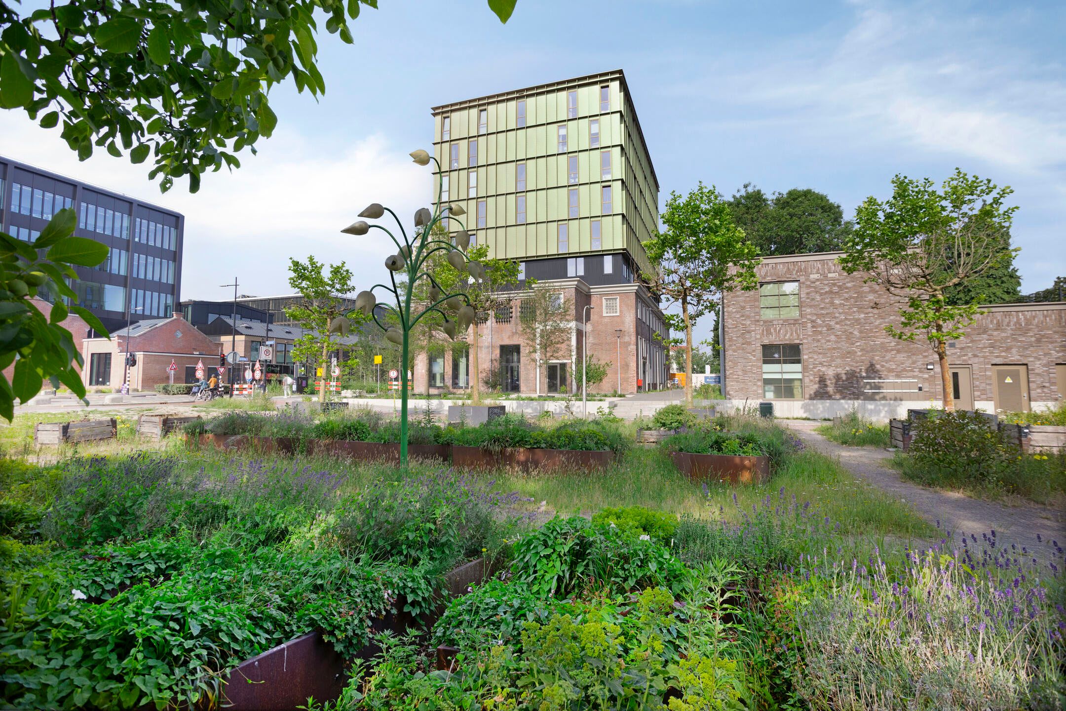 Photo 18 of Atelierstraat 276