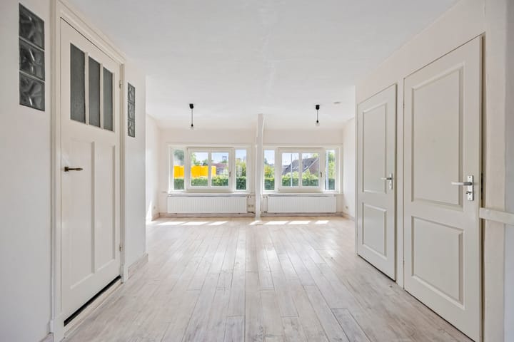 Photo 19 of Pastoriestraat 84