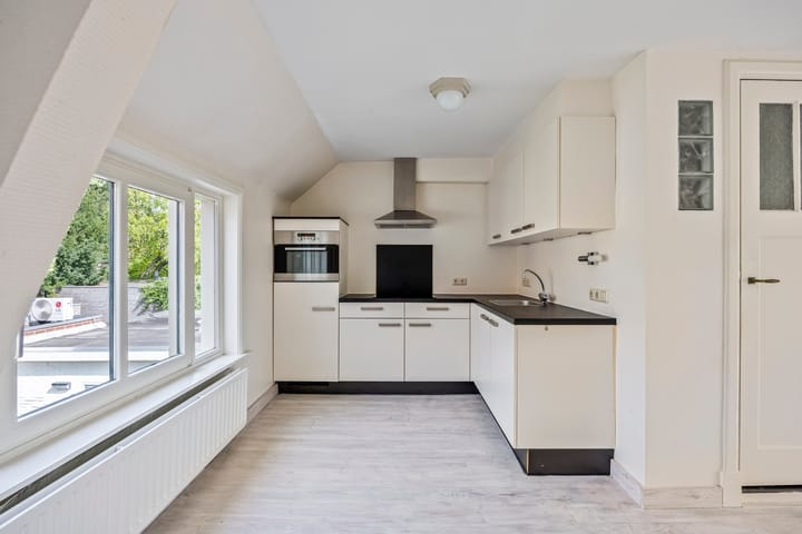 Photo 26 of Pastoriestraat 84