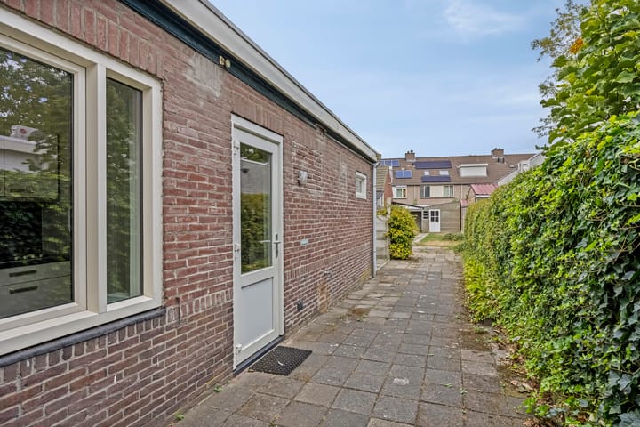 Photo 32 of Pastoriestraat 84