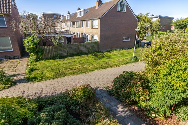 Foto 43 van Bloeme 5