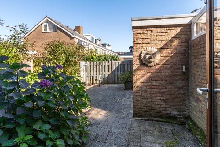 Foto 45 van Bloeme 5