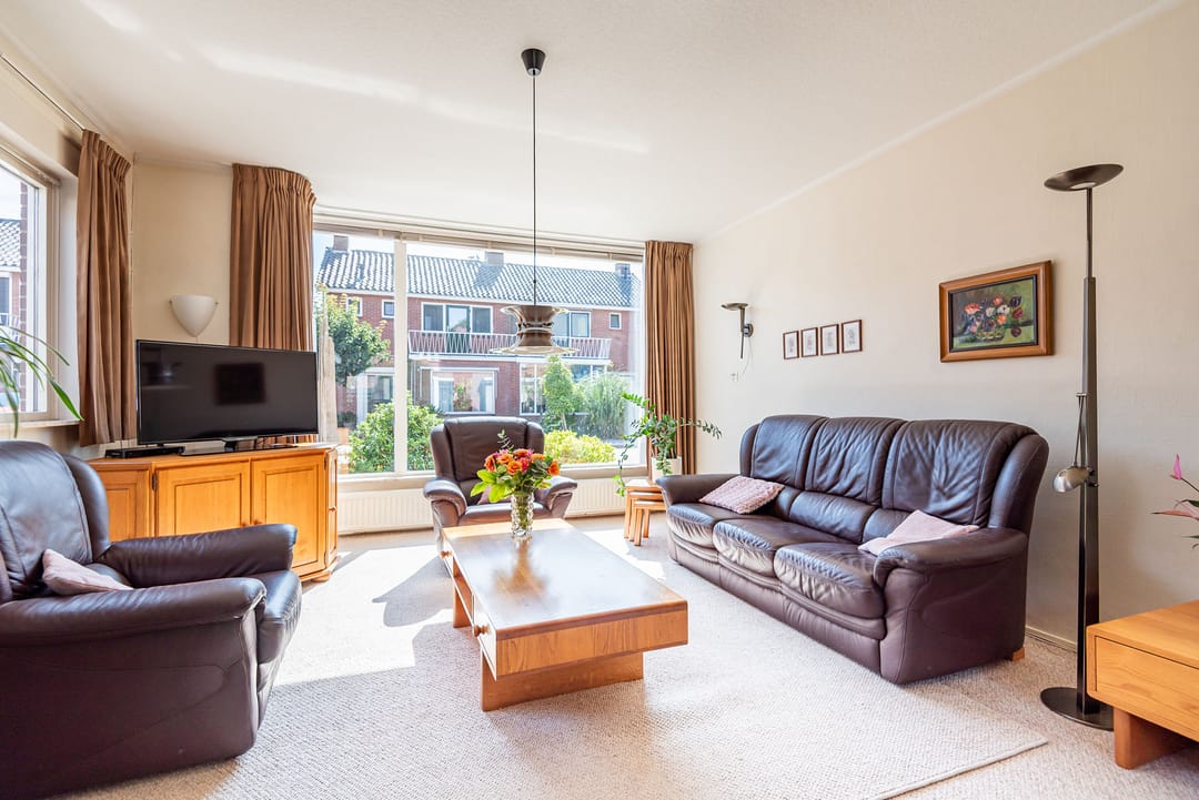 Photo 2 of Thorbeckestraat 35