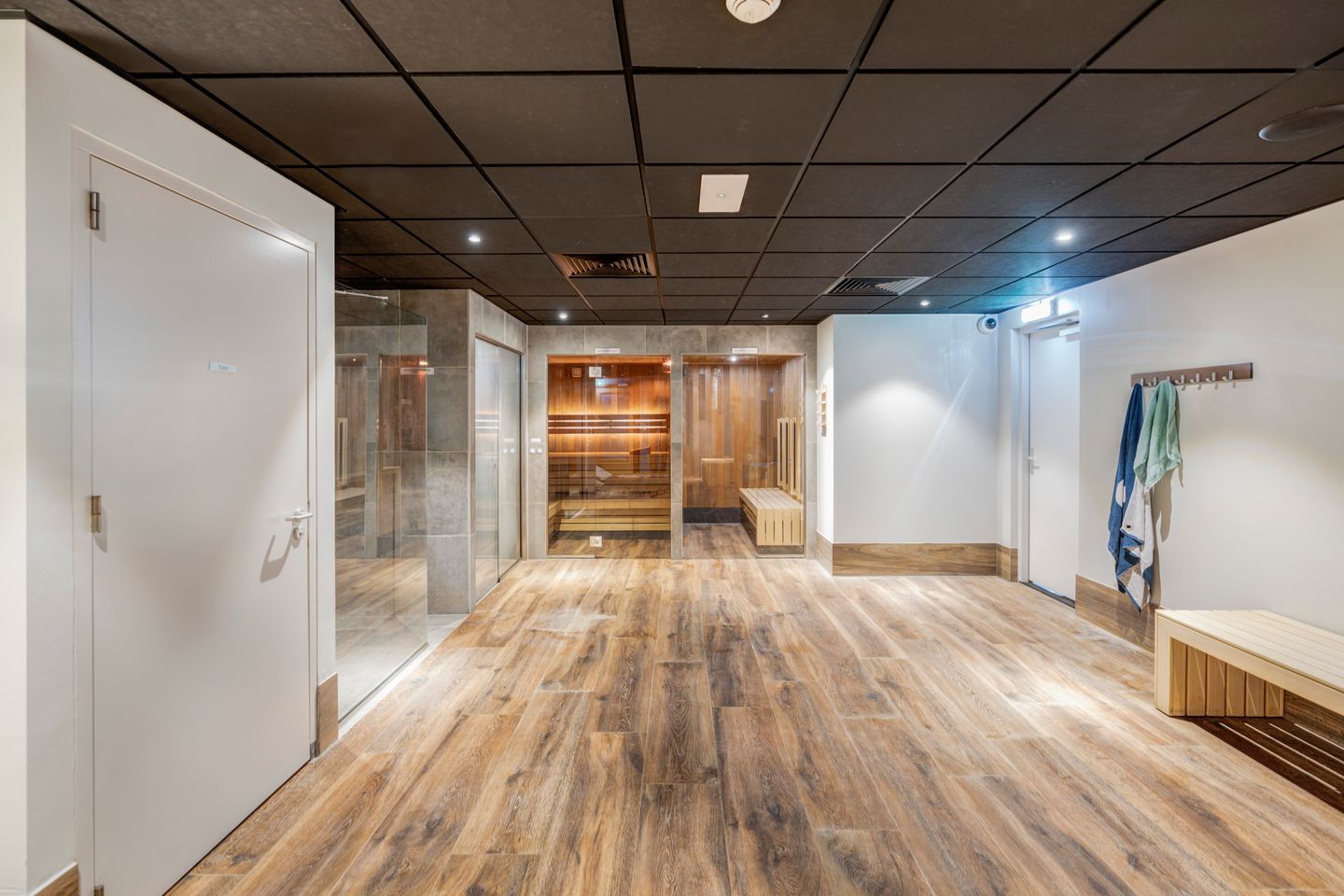 Photo 35 of Landverhuizersplein 151