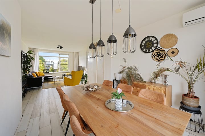 Foto 14 van Monseigneur van Steelaan 182