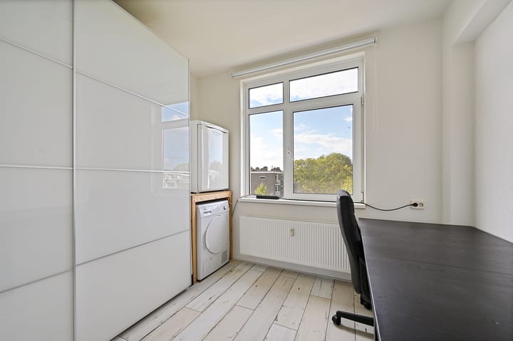 Foto 20 van Monseigneur van Steelaan 182