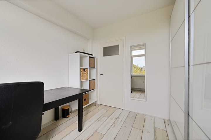 Foto 21 van Monseigneur van Steelaan 182