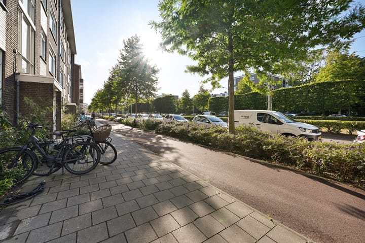 Foto 25 van Monseigneur van Steelaan 182