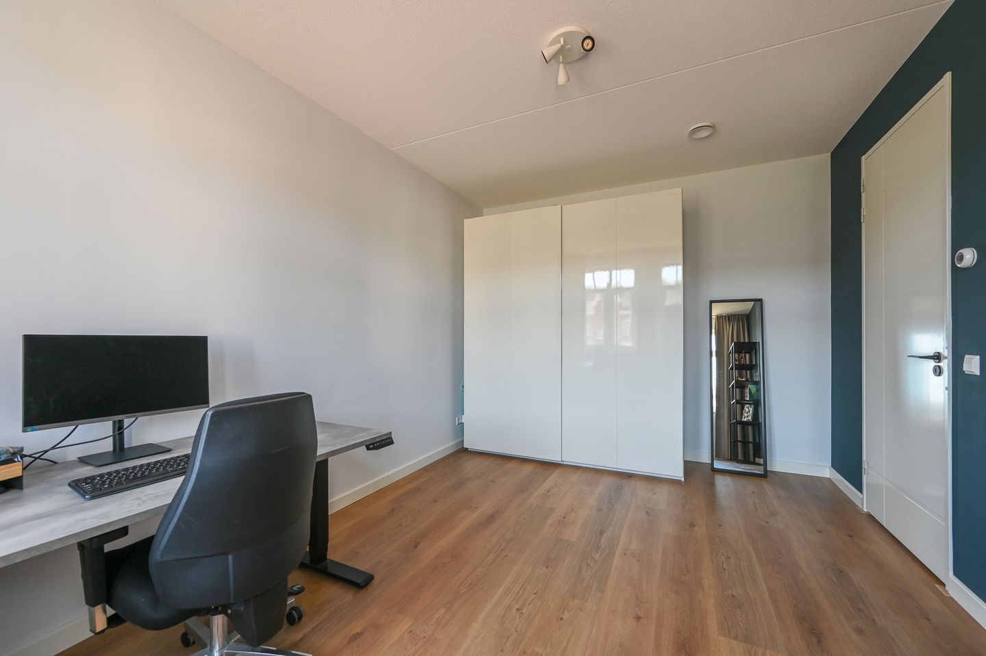 Photo 34 of Westmadeweg 49