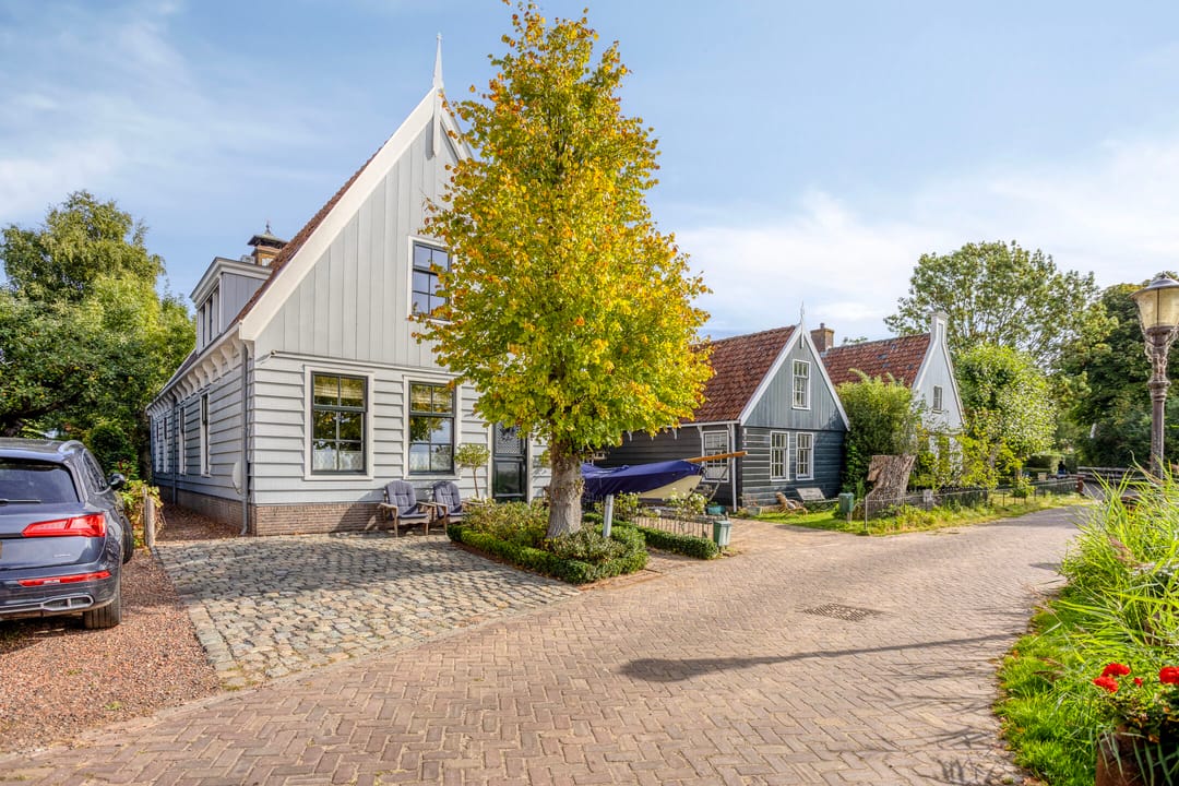 Foto 2 van Dorpsstraat Holysloot 23