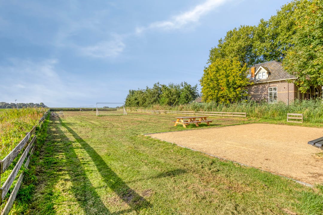 Foto 92 van Dorpsstraat Holysloot 23