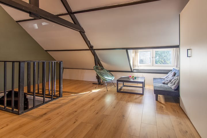 Foto 27 van Leenderweg 221