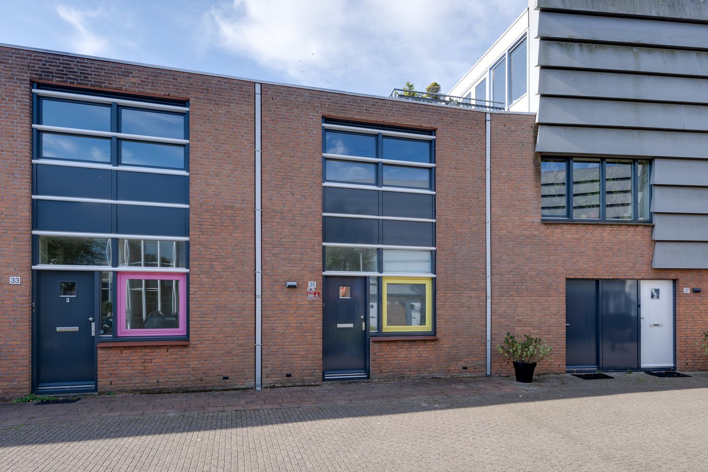 Photo 44 of Wevelgemstraat 35