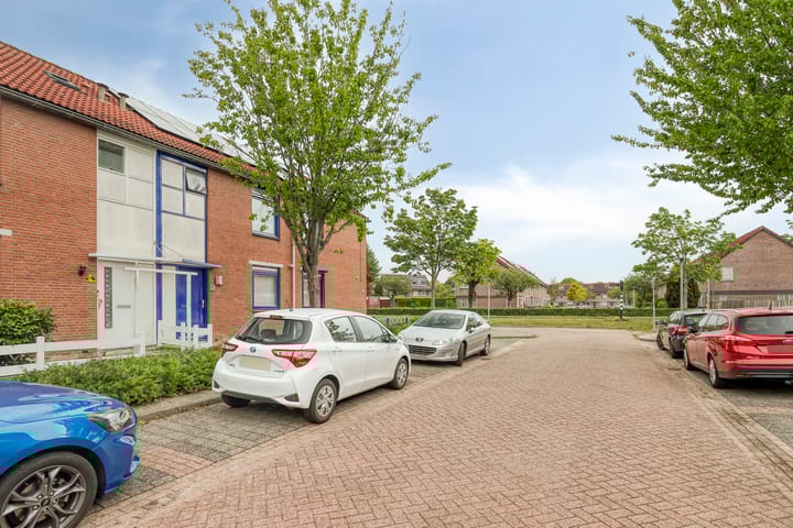 Foto 10 van Max Takstraat 48