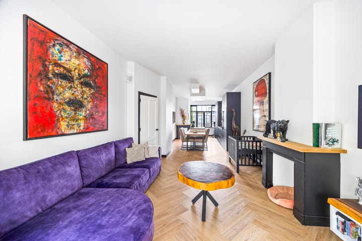 Foto 3 van Caan van Necklaan 214