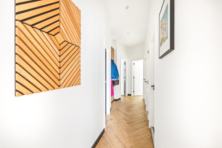 Foto 10 van Caan van Necklaan 214