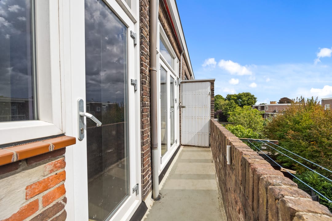 Foto 16 van Caan van Necklaan 214