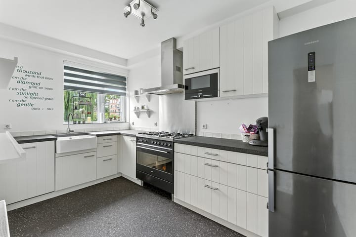 Foto 3 van van der Duyn van Maasdamlaan 128-A