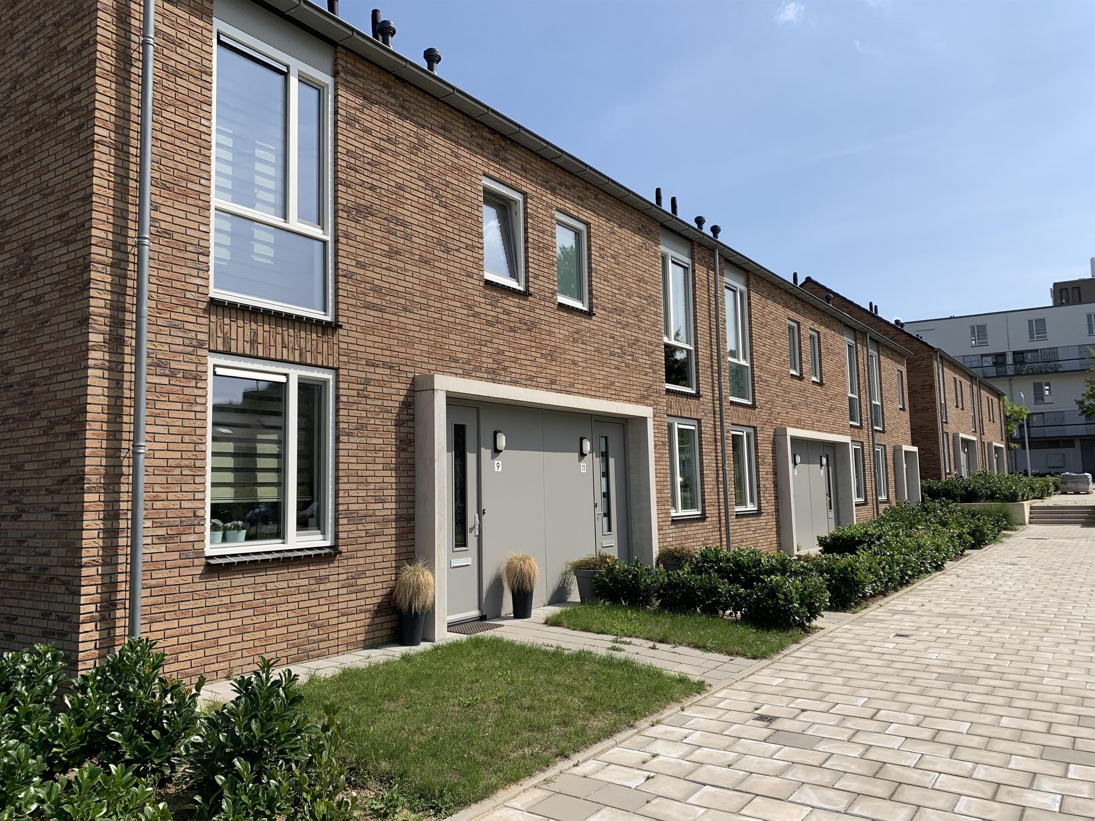 Foto 27 van Menuetstraat 32