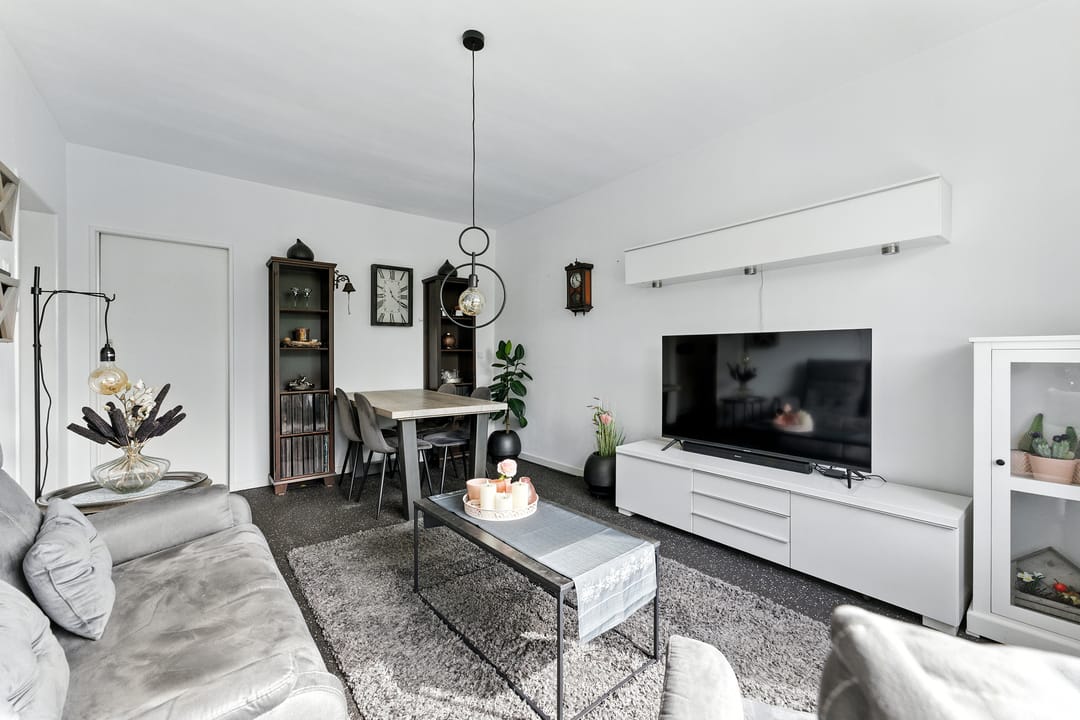 Photo 11 of van der Duyn van Maasdamlaan 128-A