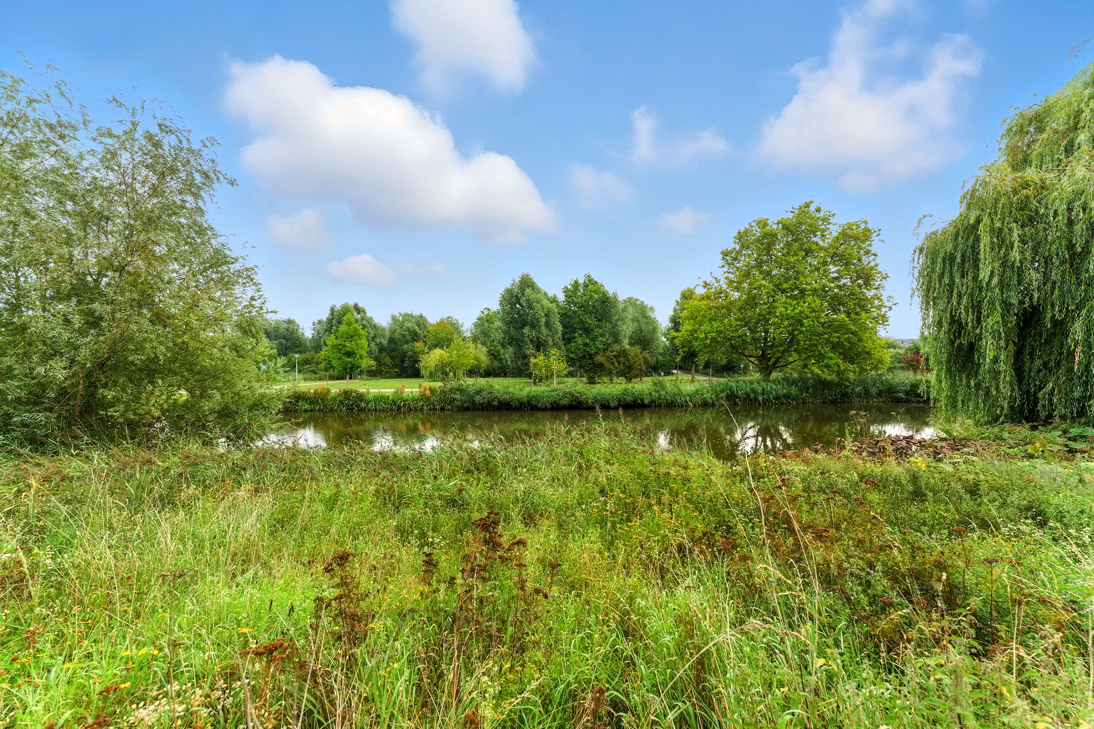 Photo 33 of van der Duyn van Maasdamlaan 128-A