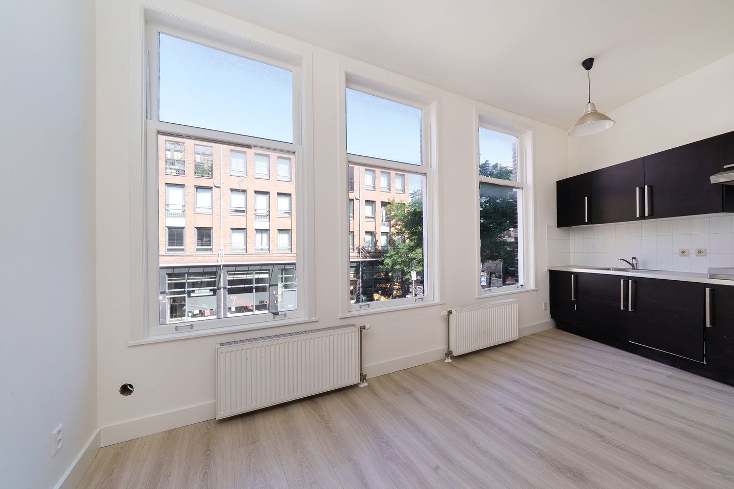 Photo 4 of Nieuwe Binnenweg 452-A