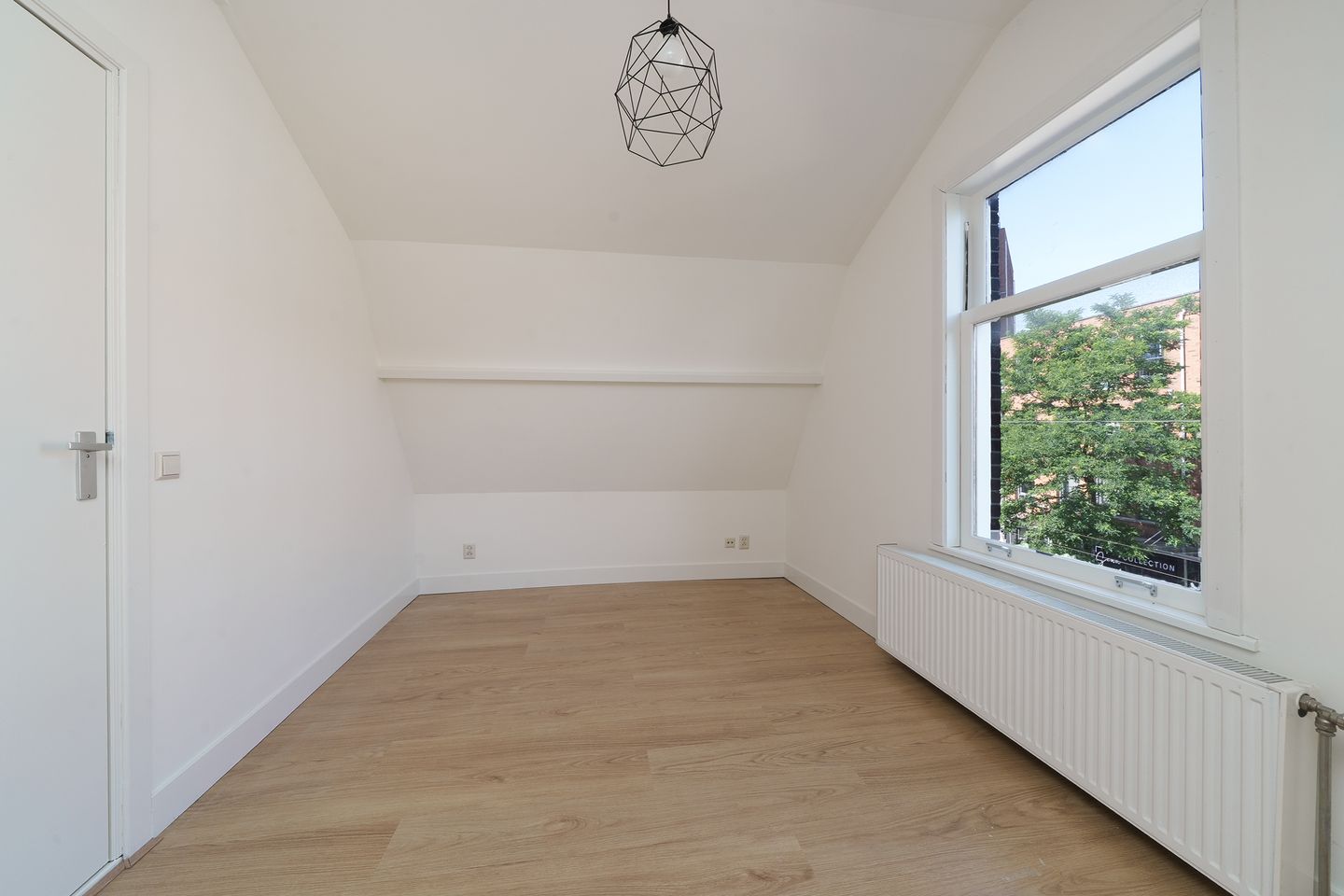 Photo 14 of Nieuwe Binnenweg 452-A