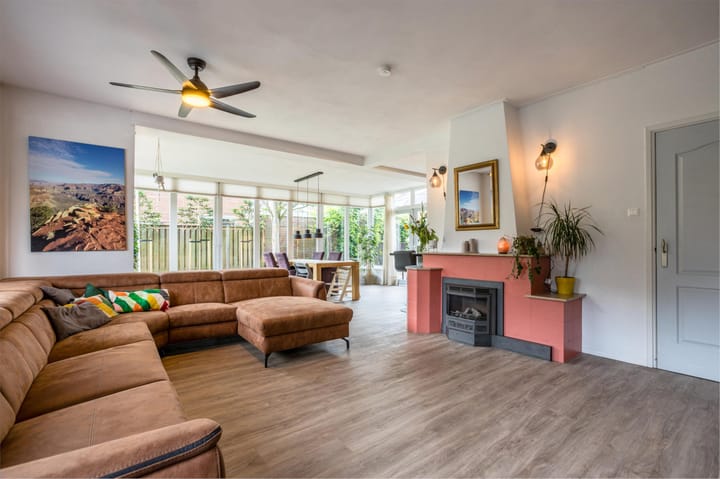 Photo 3 of Burgemeester Knopperslaan 13