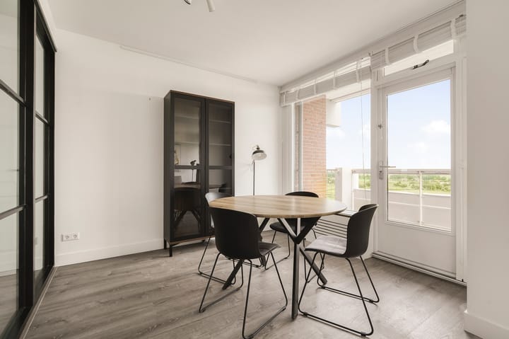 Photo 11 of Kringloop 421