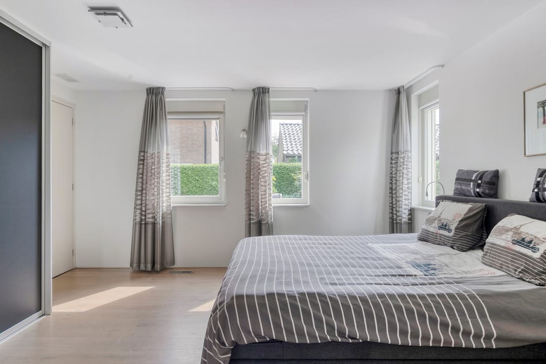 Foto 16 van Veenkampenweg 22