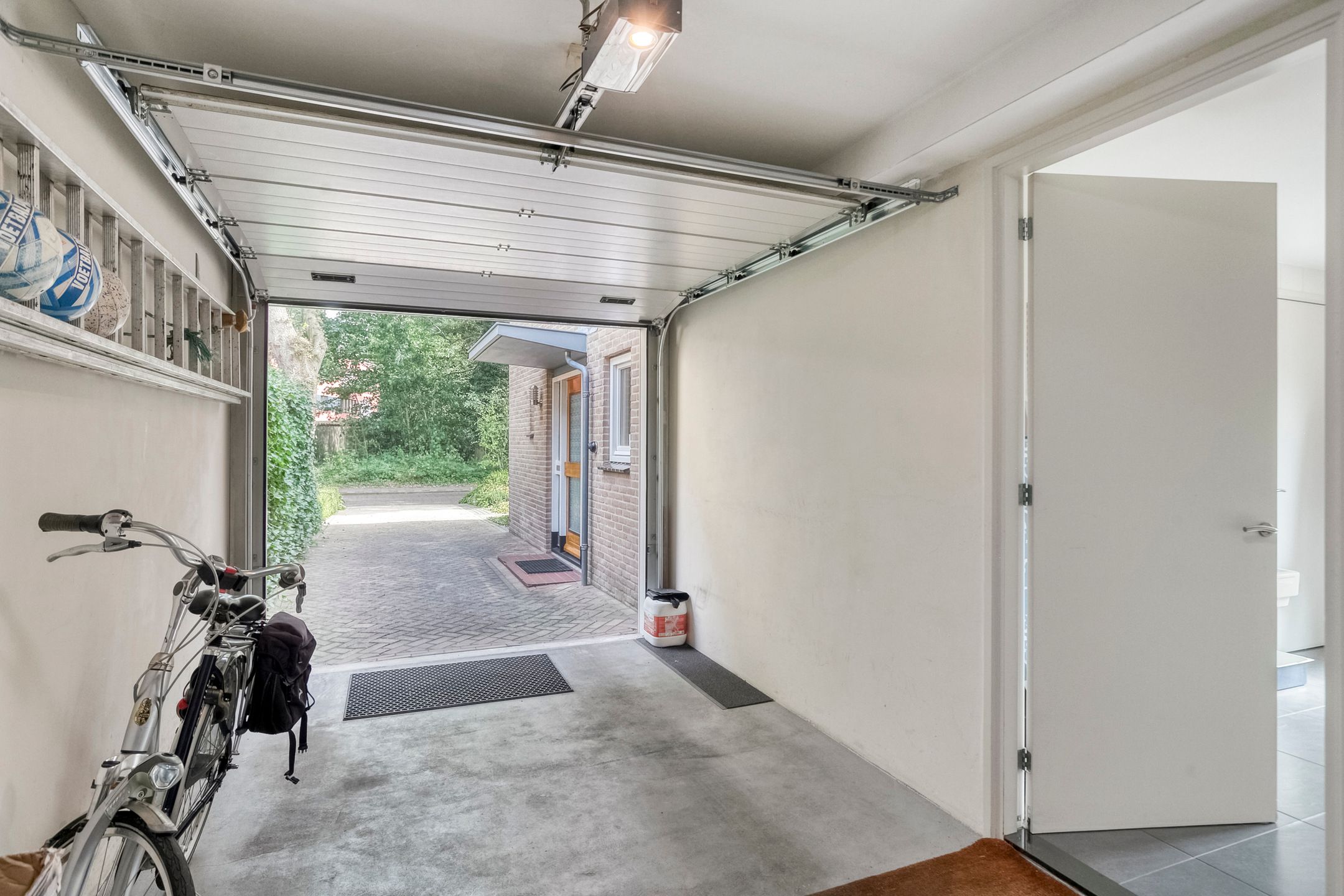 Foto 33 van Veenkampenweg 22