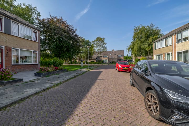 Foto 34 van Goudenregenlaan 5