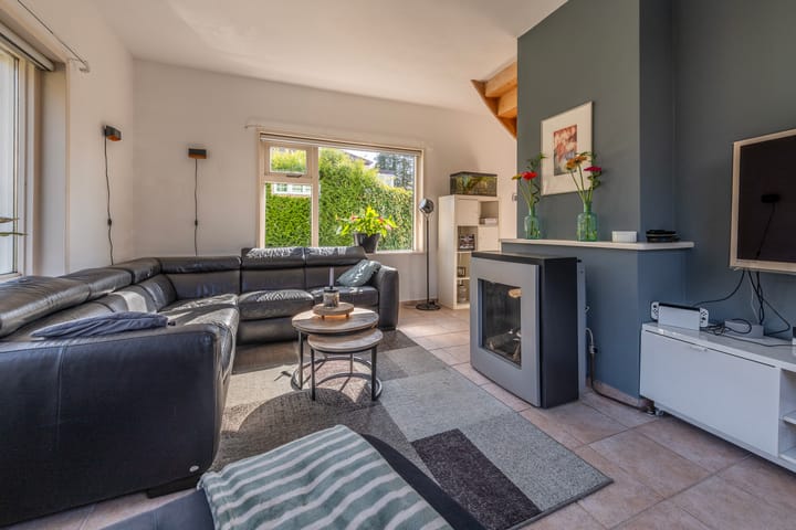 Foto 6 van Rozenlaan 6