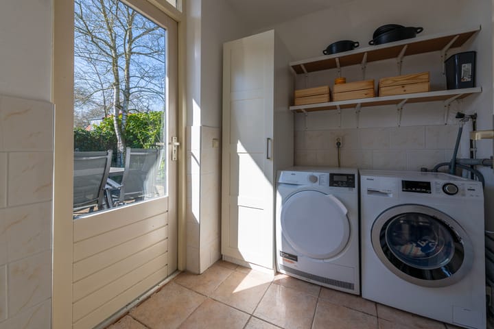 Foto 12 van Rozenlaan 6