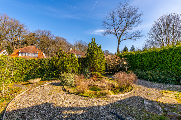 Foto 30 van Rozenlaan 6