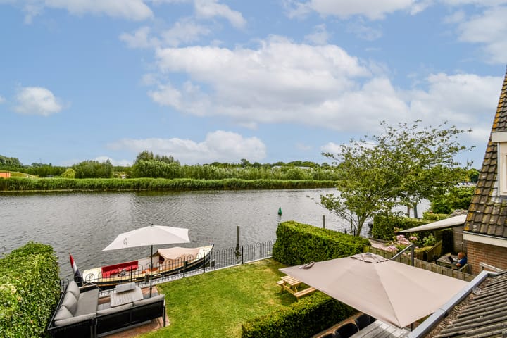 Foto 2 van Vechtoever 7