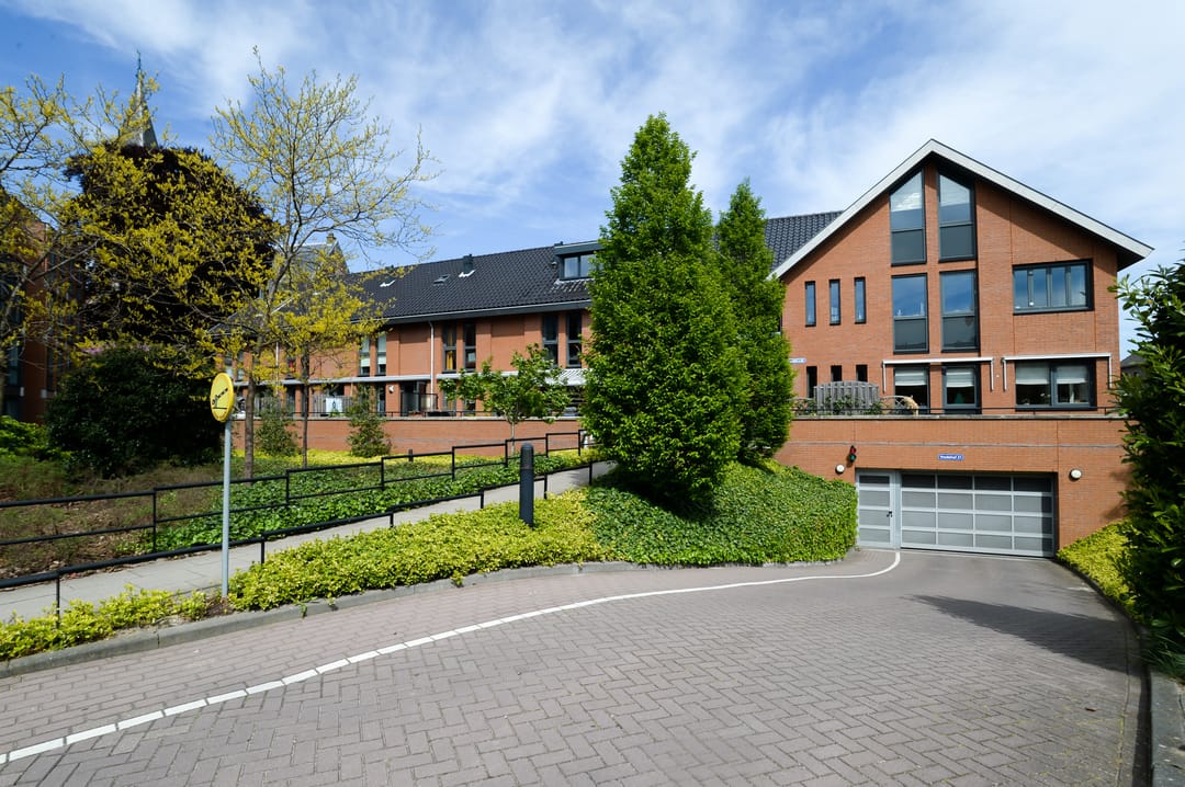 Photo 1 of Nieuwstraat Parkeerplaats P90