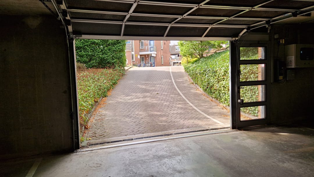 Photo 8 of Nieuwstraat Parkeerplaats P90