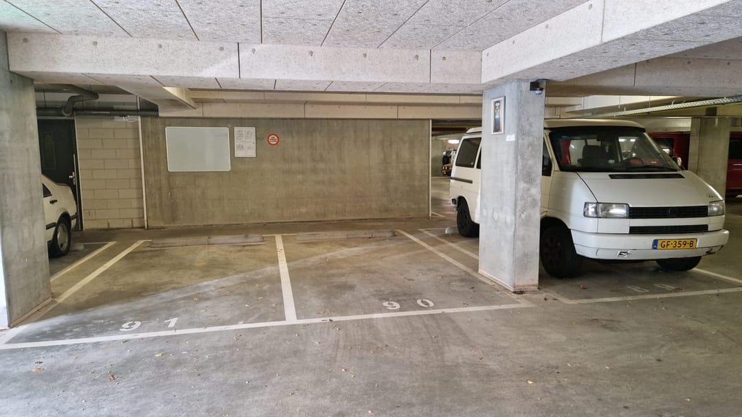 Photo 11 of Nieuwstraat Parkeerplaats P90